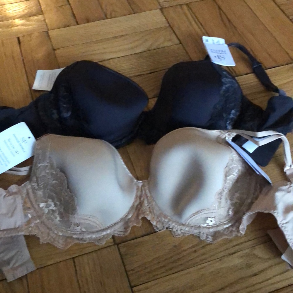 NWT Simone Perle bras